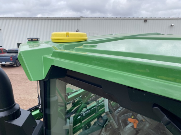 2024 John Deere 410R Sprayer/High Clearance