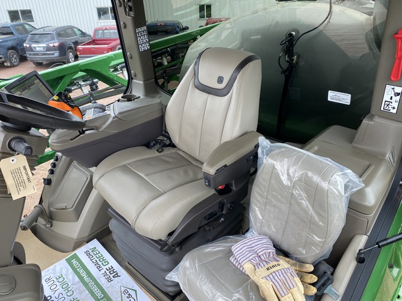 2024 John Deere 410R Sprayer/High Clearance