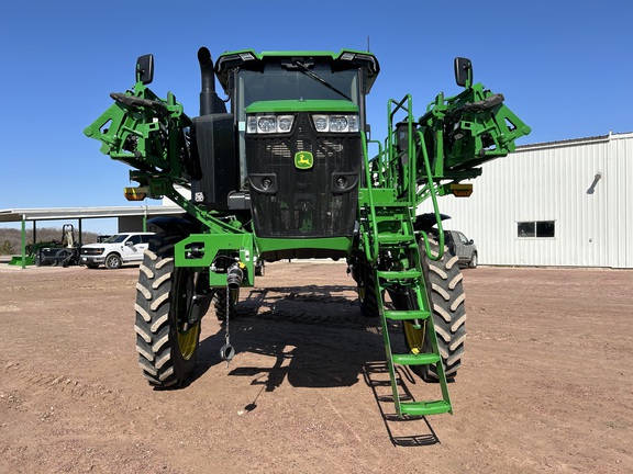 2024 John Deere 410R Sprayer/High Clearance