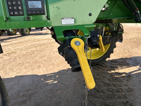 2024 John Deere 410R Sprayer/High Clearance