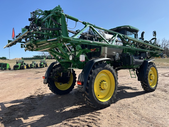 2024 John Deere 410R Sprayer/High Clearance