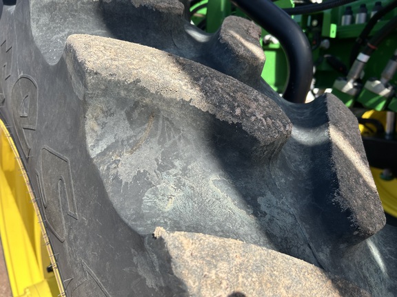 2024 John Deere 410R Sprayer/High Clearance