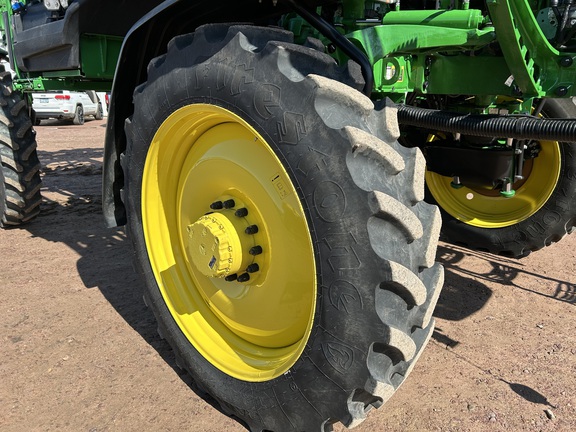 2024 John Deere 410R Sprayer/High Clearance