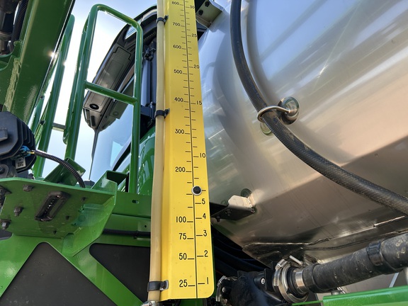 2024 John Deere 410R Sprayer/High Clearance