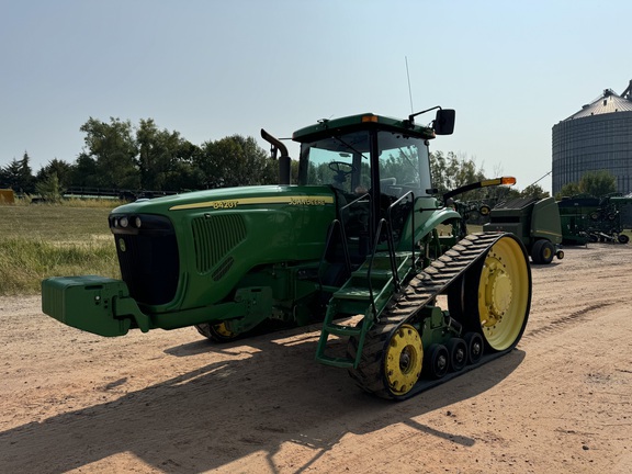 2002 John Deere 8420T Tractor Rubber Track