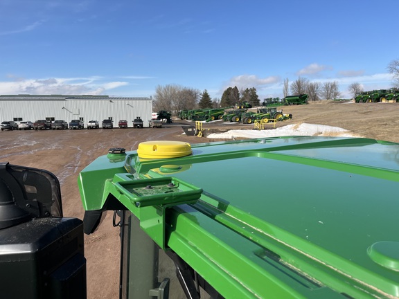 2023 John Deere 9RT 520 Tractor Rubber Track