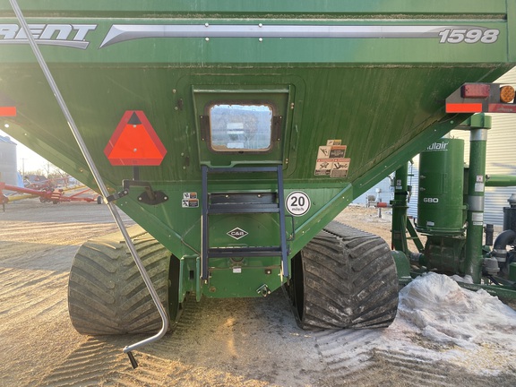 2024 Brent 1598 Grain Cart