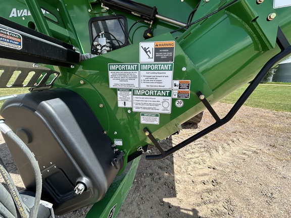 2024 Brent 1598 Grain Cart