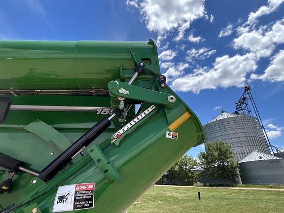 2024 Brent 1598 Grain Cart