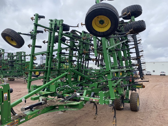2024 John Deere 2230LL Field Cultivator