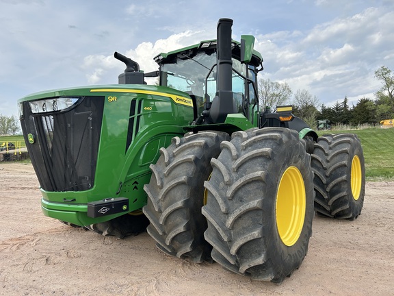 2024 John Deere 9R 440 Tractor 4WD