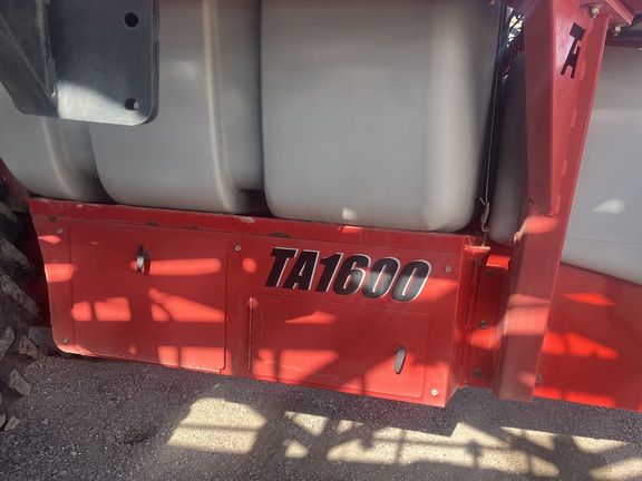 2013 Top Air TA1600 Sprayer