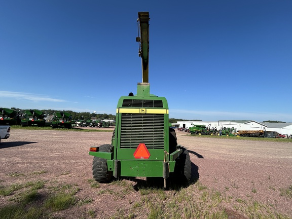 1999 John Deere 6850 Forage Harvester
