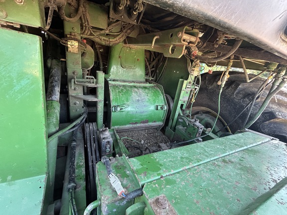 1999 John Deere 6850 Forage Harvester