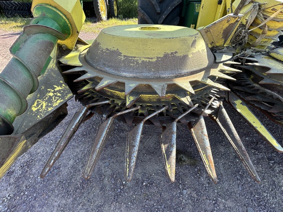 1999 John Deere 6850 Forage Harvester