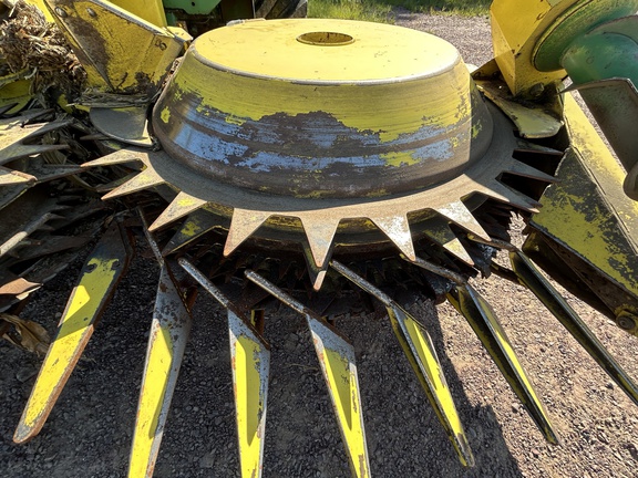 1999 John Deere 6850 Forage Harvester