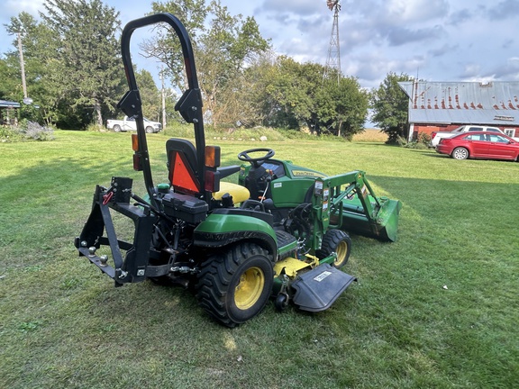 2016 John Deere 1025R Tractor Compact