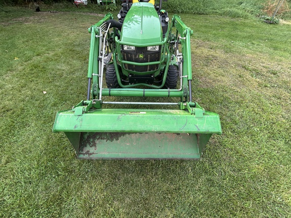 2016 John Deere 1025R Tractor Compact