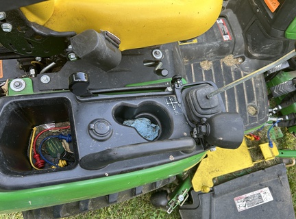 2016 John Deere 1025R Tractor Compact