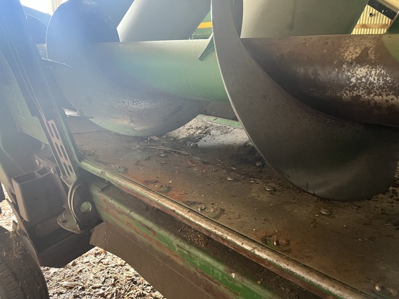 2008 John Deere 608C StalkMaster Header Corn Head