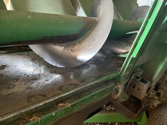 2008 John Deere 608C StalkMaster Header Corn Head
