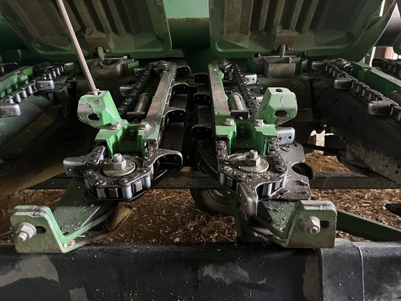 2008 John Deere 608C StalkMaster Header Corn Head