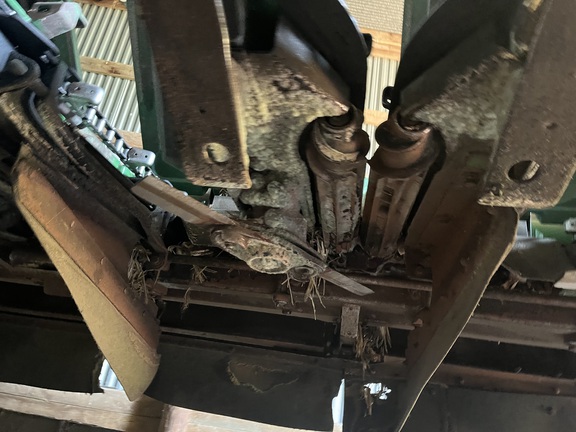 2008 John Deere 608C StalkMaster Header Corn Head