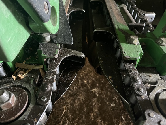 2008 John Deere 608C StalkMaster Header Corn Head