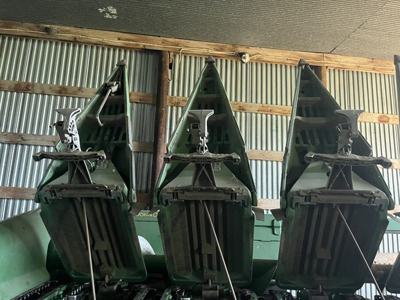 2008 John Deere 608C StalkMaster Header Corn Head