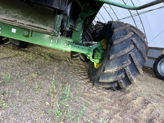 2023 John Deere S780 Combine