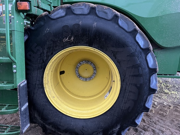 2023 John Deere S780 Combine