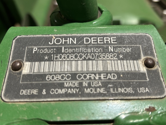 2010 John Deere 608C StalkMaster Header Corn Head