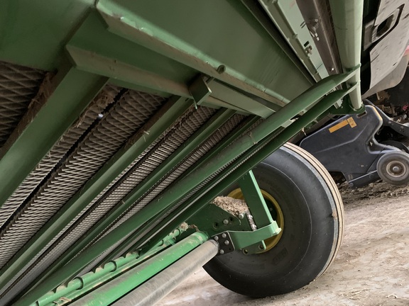 2024 John Deere 561M Baler/Round