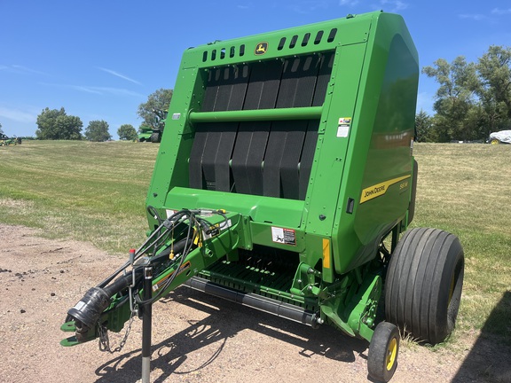 2024 John Deere 561M Baler/Round