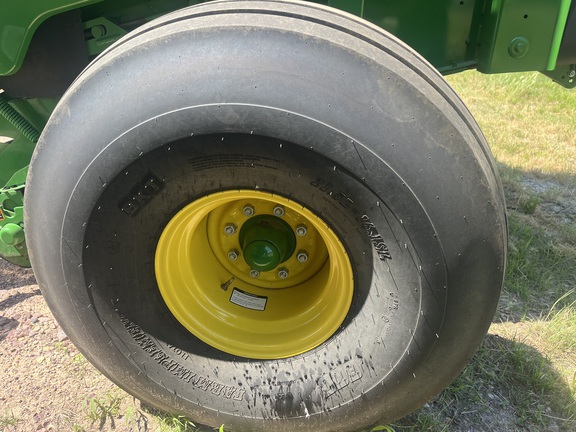 2024 John Deere 561M Baler/Round