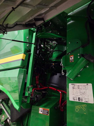 2023 John Deere S770 Combine