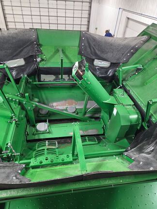 2023 John Deere S770 Combine