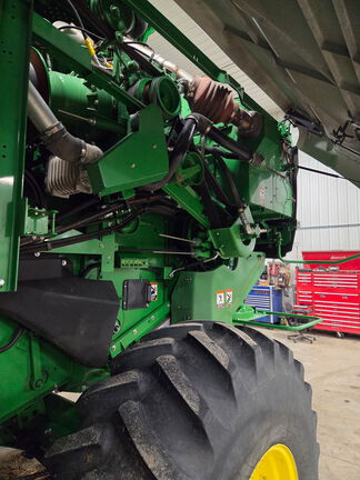 2023 John Deere S770 Combine