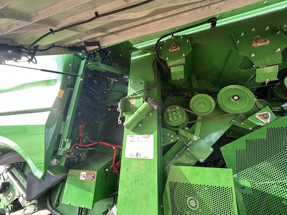 2023 John Deere S770 Combine