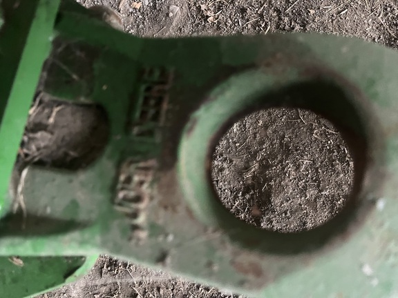 2005 John Deere 2410 Chisel Plow