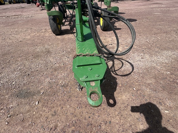 2005 John Deere 2410 Chisel Plow