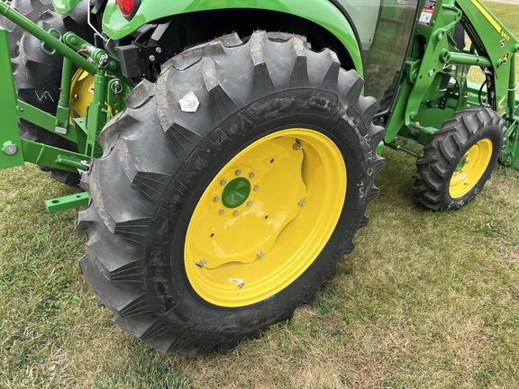 2023 John Deere 4052R Tractor Compact
