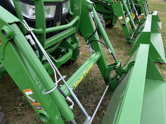 2023 John Deere 4052R Tractor Compact