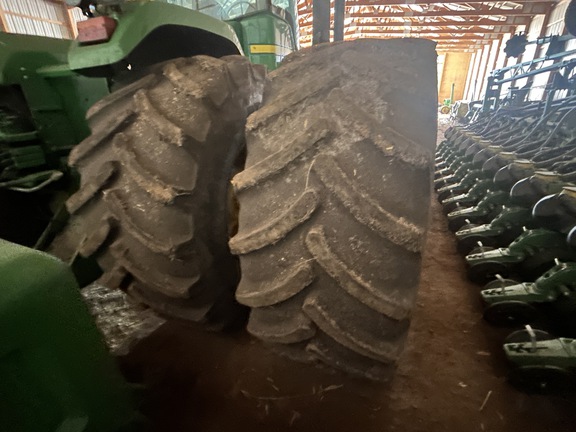 2011 John Deere 9630 Tractor 4WD