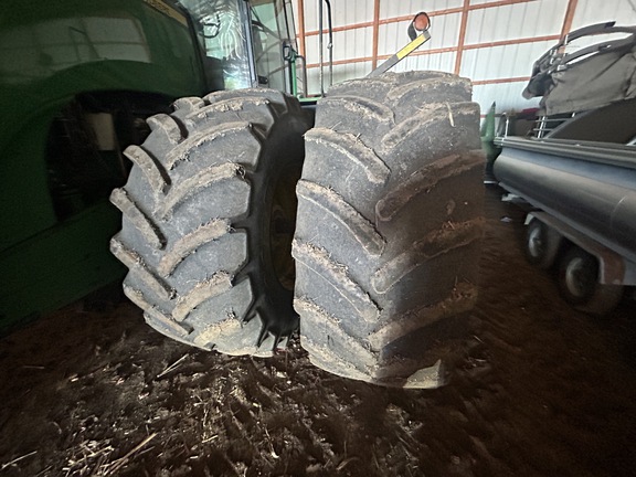 2011 John Deere 9630 Tractor 4WD