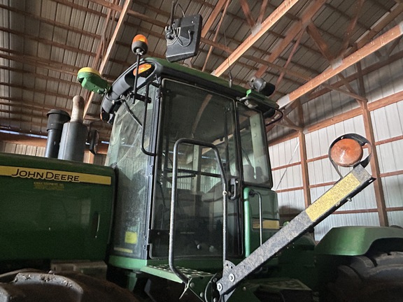 2011 John Deere 9630 Tractor 4WD