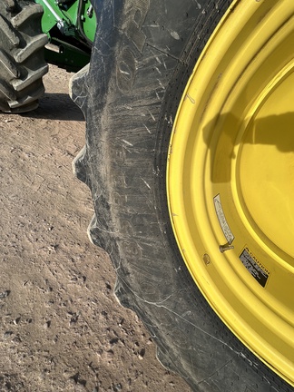 2014 John Deere S680 Combine