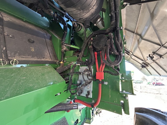2014 John Deere S680 Combine