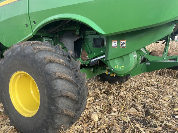 2023 John Deere S770 Combine