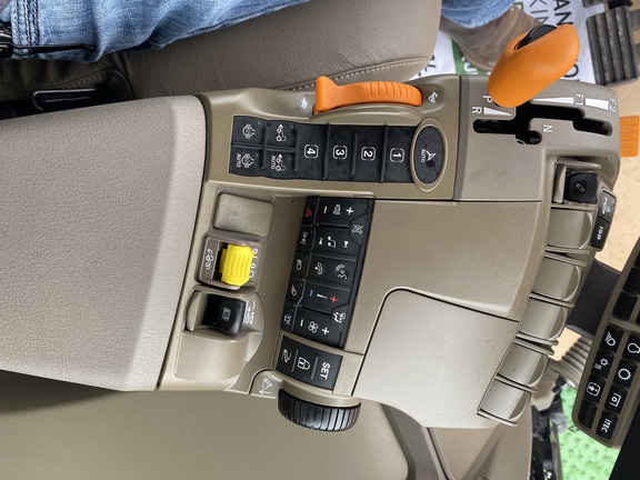 2025 John Deere 8R 340 Tractor